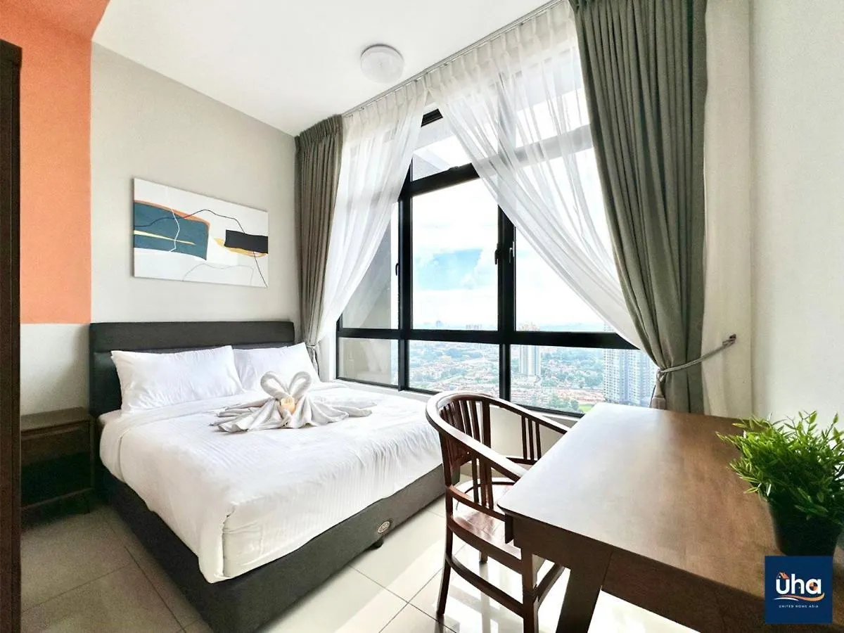Twin Tower Residence By Uha 新山