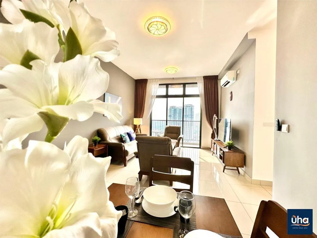 Twin Tower Residence By Uha 新山 公寓