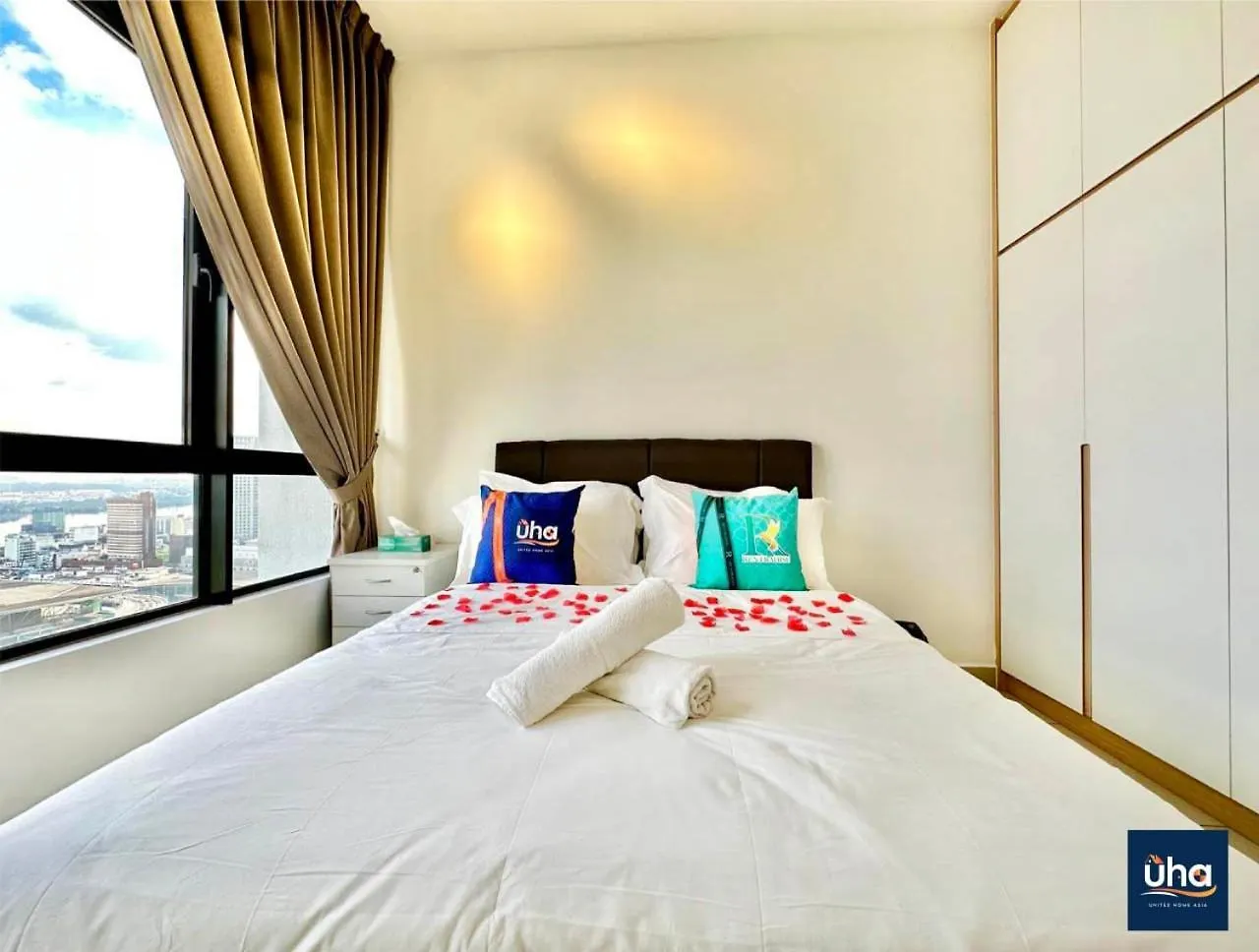 Twin Tower Residence By Uha 新山 0*,  马来西亚